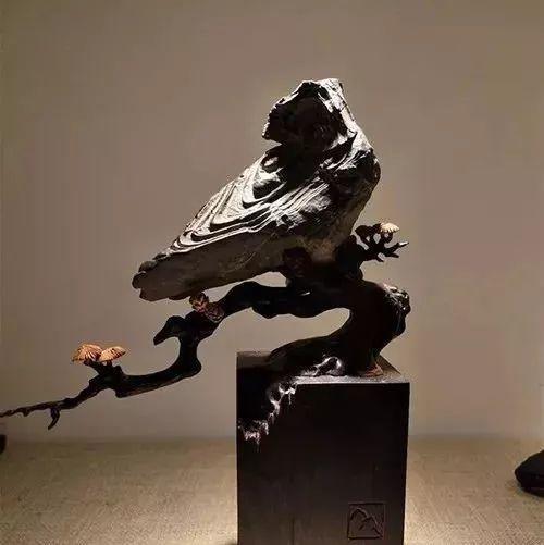 不知道该怎么给自己的石头配座？各种精美底座任你参考、挑选！