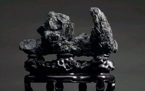 【拍坛过眼】清代英石砚山
