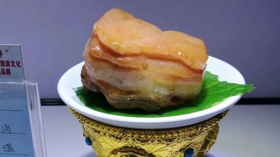 乌拉特后旗石展︱金银奖权威发布