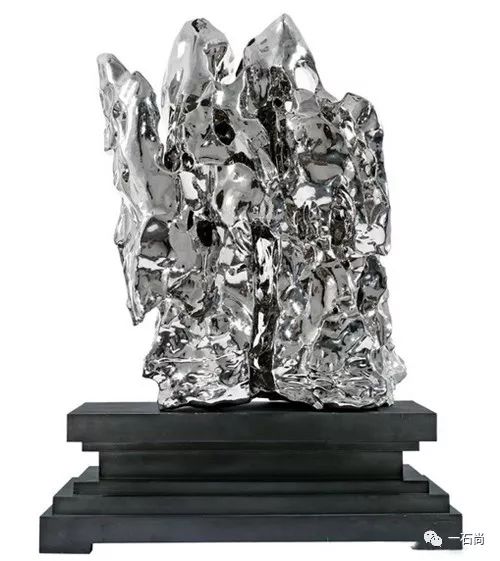 观念雕塑：不锈钢“制成”的太湖石！