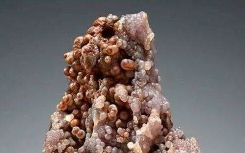 【诗赏雅石】玉珠峰