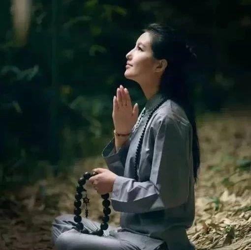 淡定看人生，宁静做自我。