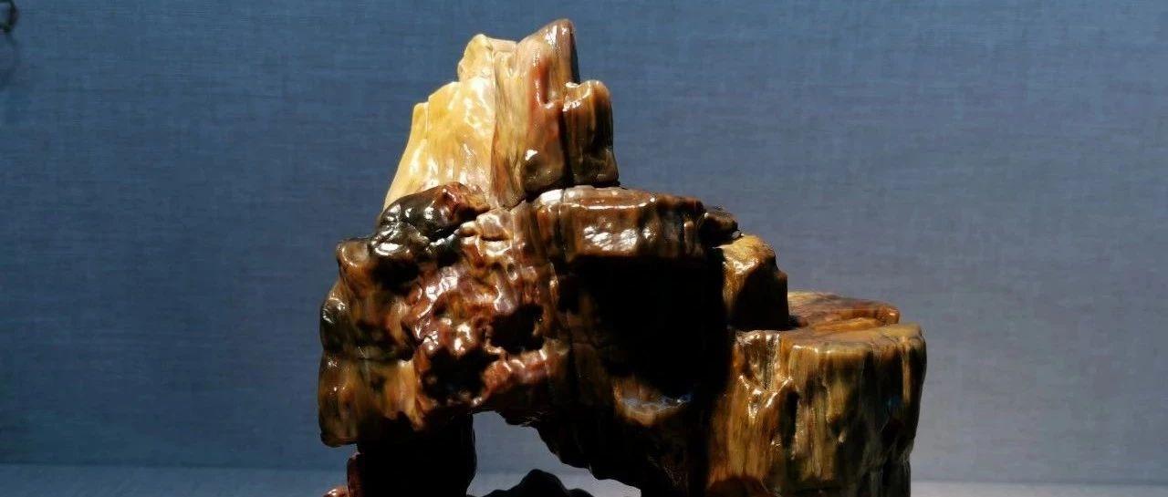 张卫：“激活石头”的关键在“形变”〈一〉