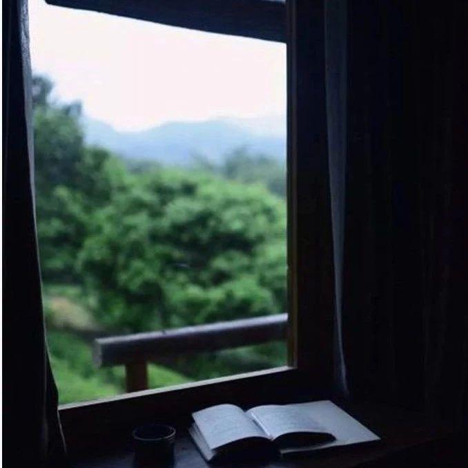 何以消夏，唯有閑讀。