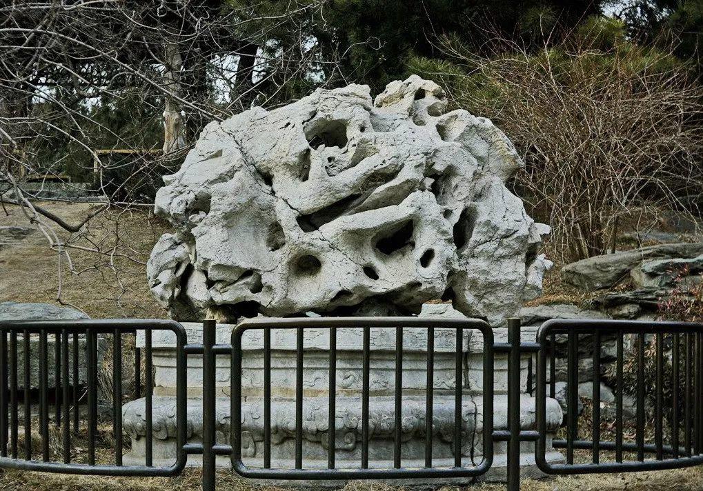 【谈古说今】杭州有座梅石园