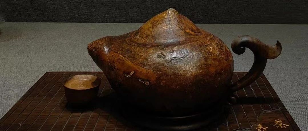 赵德奇：赏石可以与烧饼混搭，随感上海《缙石有韵·云海无间》石展