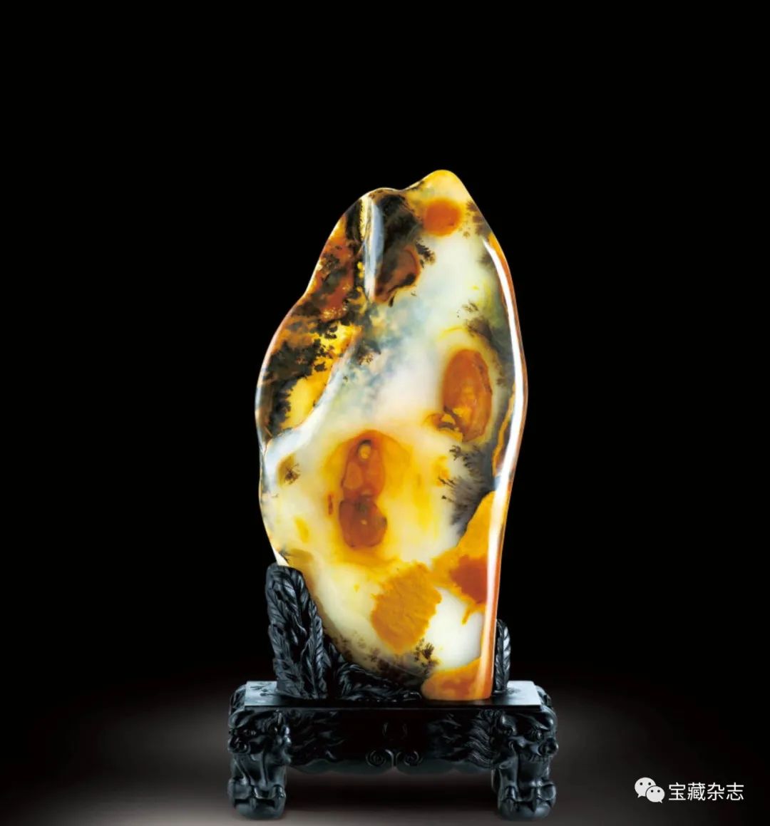 雷敬敷：传统赏石文化与当代艺术。